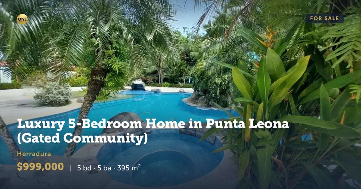 House for sale in Playa Herradura, Puntarenas