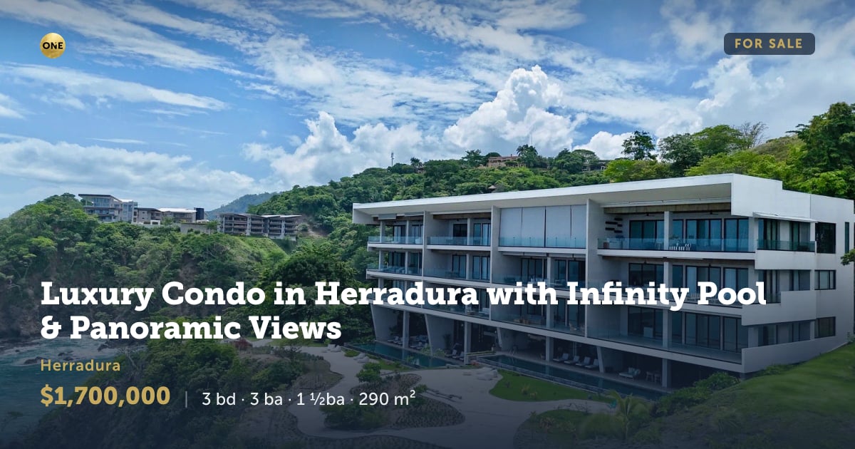 Condo for sale in Playa Herradura, Puntarenas